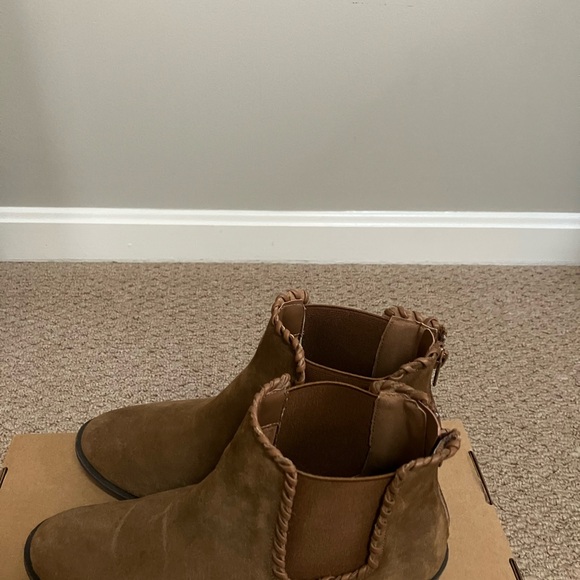Kensie Tan Ankle Booties - Picture 4 of 5